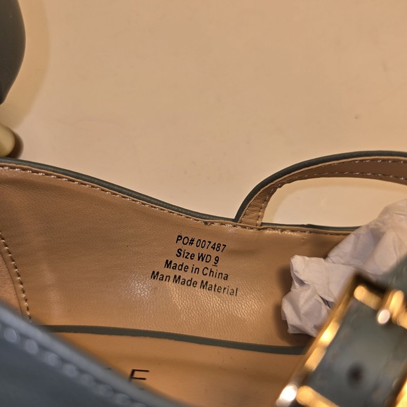 Journee Collection Womens Sage Green Pointed Toe Kitten Heel Mary Jane Size 9 - Picture 5 of 6